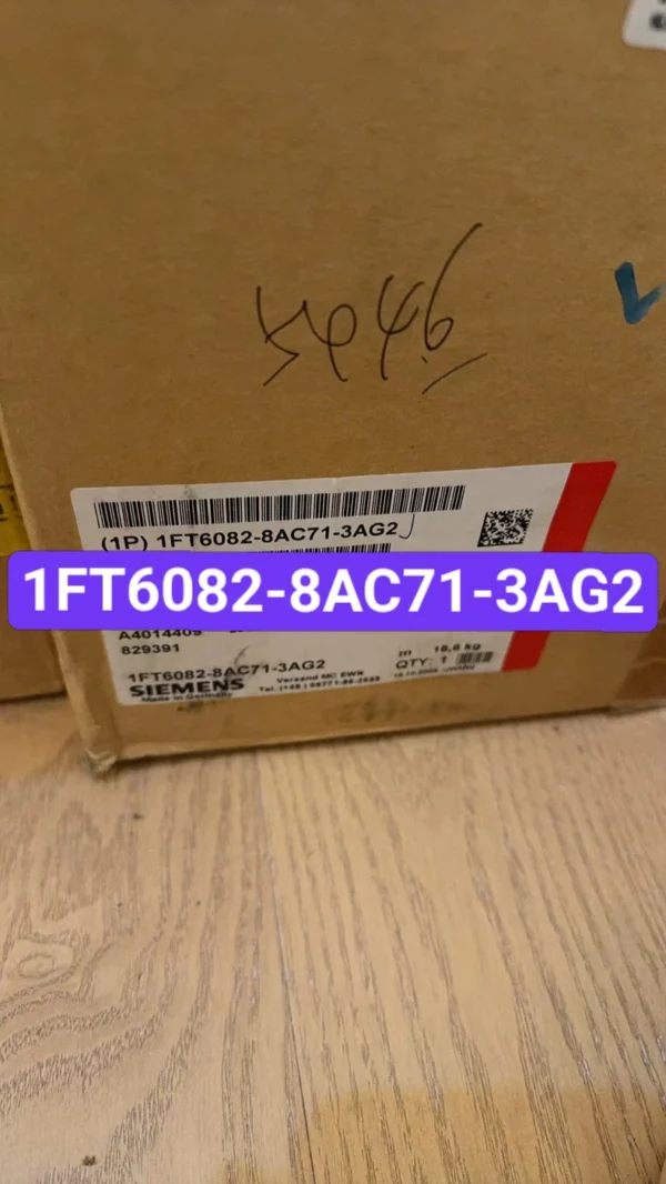 SIEMENS SERVO MOTOR 1FT6082-8AC71-3AG2