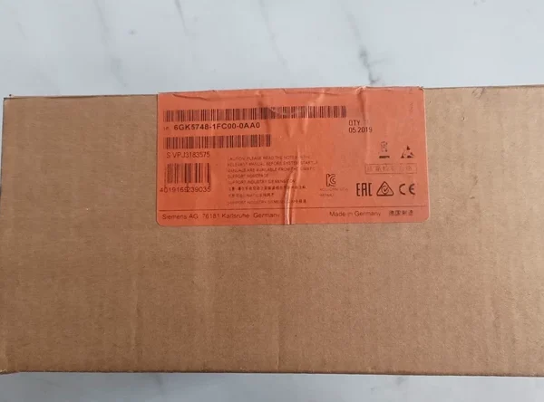 SIEMENS Controller Module 6GK5748-1FC00-0AA0