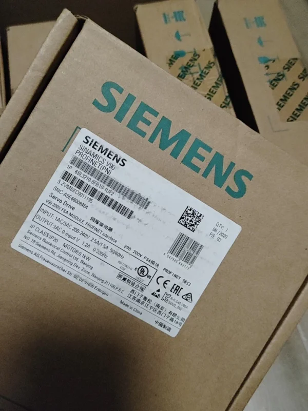 SIEMENS 6SL3210-5FB10-1UF2 Servo Motor
