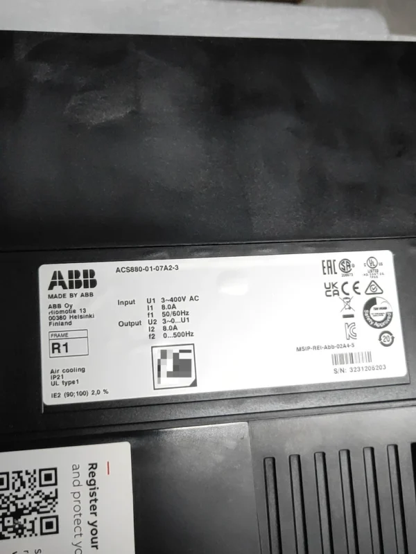 ABB Inverter ACS880-01-07A2-3