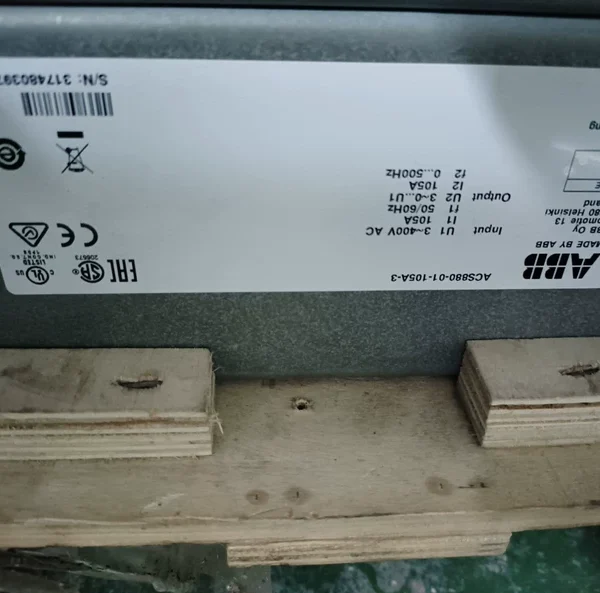 ABB inverter ACS880-01-105A-3