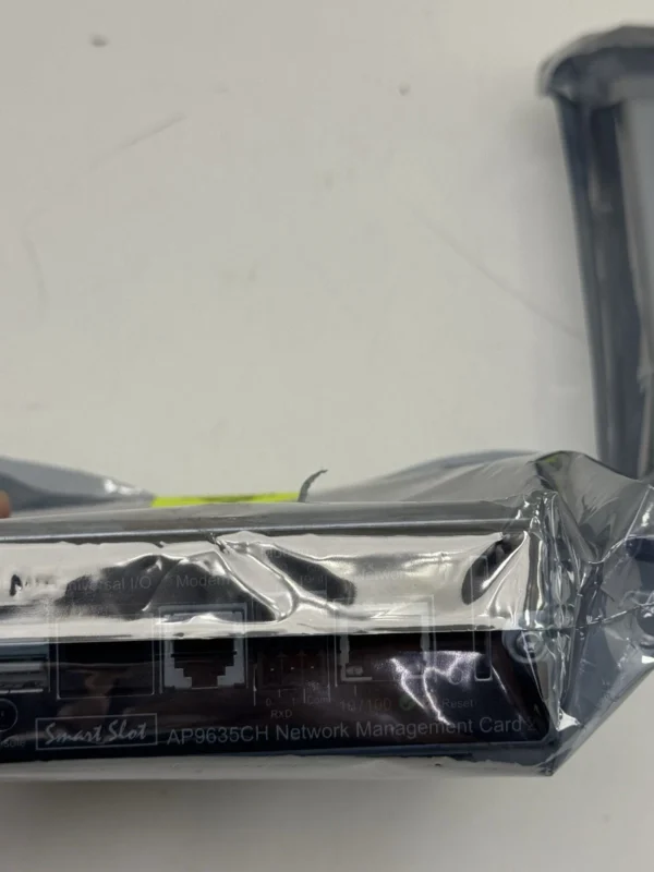 SCHNEIDER ELECTRIC AP9635CH SMART SLOT NETWORK MANAGEMENT CARD