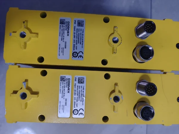 COGNEX DS1050R 821-0116-5R LASER PROFILER DISPLACEMENT SENSOR