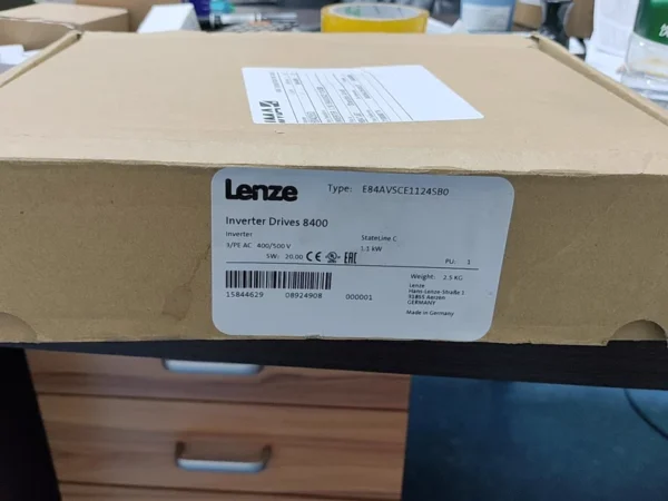 LENZE E84AVSCE1124SB0 Inverter