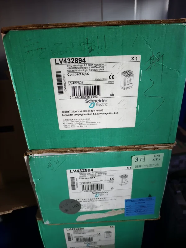 Schneider  Module LV432894