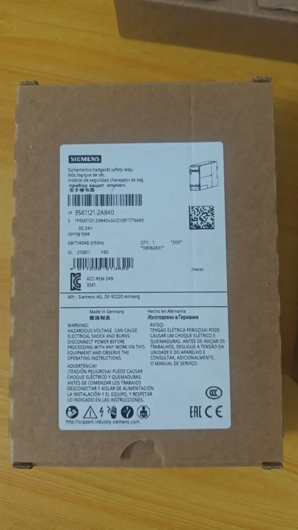 3SK1121-2AB40 3SK1121-2AB40