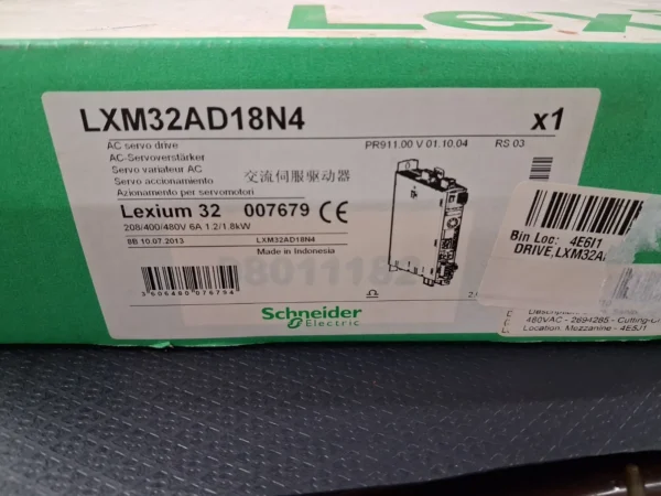 LXM32AD18N4