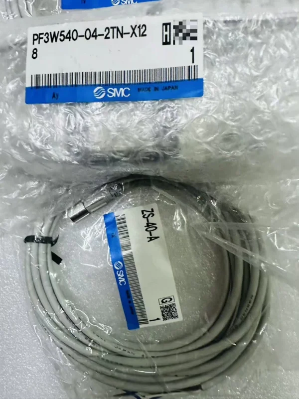 PF3W540-04-2TN-X128